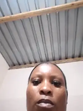 Snapshot of Yummyboomsbb chatting on February 13, 2026, 8:14 am Yummyboomsbb online show from February 13, 2026, 8:14 am