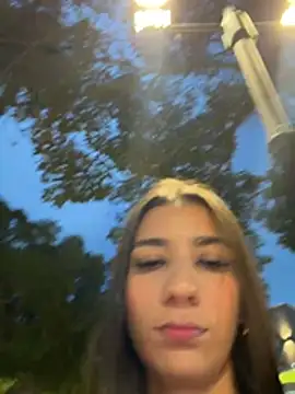 -juicy  online show from February 7, 2026, 11:13 pm