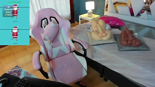 Lena Bdsm online show from December 3, 2025, 11:09 am