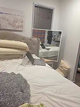 iamthepublickmasterbater online show from March 15, 2026, 2:35 pm