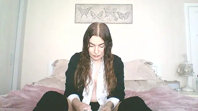 Snapshot of EllaKent chatting on January 17, 2026, 10:08 am EllaKent online show from January 17, 2026, 10:08 am