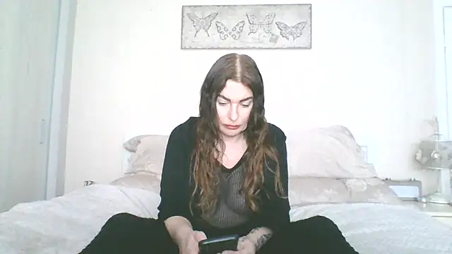 EllaKent online show from March 13, 2026, 3:50 pm