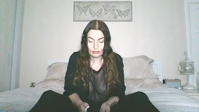 Snapshot of EllaKent chatting on January 7, 2026, 3:39 pm EllaKent online show from January 7, 2026, 3:39 pm