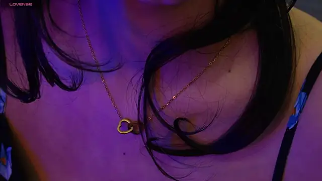 NidhiChandra online show from April 9, 2026, 5:41 pm