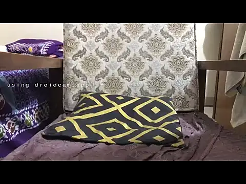 Snapshot of DhakaBabe chatting on October 18, 2025, 4:09 pm DhakaBabe online show from October 18, 2025, 4:09 pm