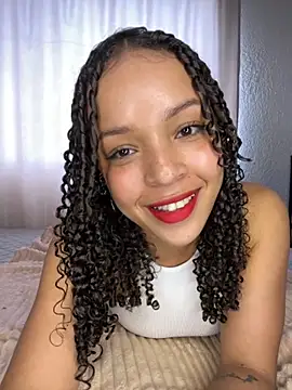 Snapshot of Yasmin777_ chatting on September 18, 2025, 9:07 pm Yasmin777 online show from September 18, 2025, 9:07 pm
