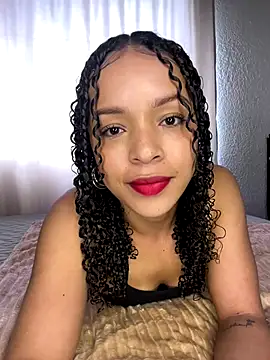 Snapshot of Yasmin777_ chatting on September 23, 2025, 6:04 pm Yasmin777 online show from September 23, 2025, 6:04 pm