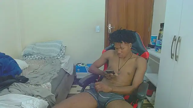 Snapshot of eunegrao chatting on October 27, 2025, 3:07 am eunegrao online show from October 27, 2025, 3:07 am