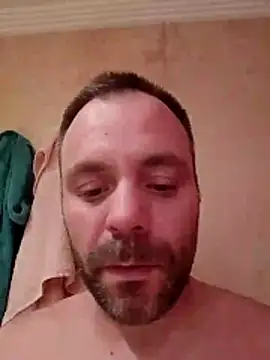 manchego85 online show from November 3, 2025, 11:19 pm