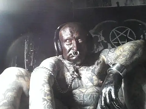 Snapshot of object857 chatting on November 8, 2025, 1:42 am object857 online show from November 8, 2025, 1:42 am