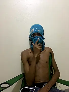 Snapshot of SunnyJam chatting on October 17, 2025, 8:32 pm SunnyJam online show from October 17, 2025, 8:32 pm