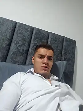 ALPHA DOMINUS  online show from February 22, 2026, 7:33 am