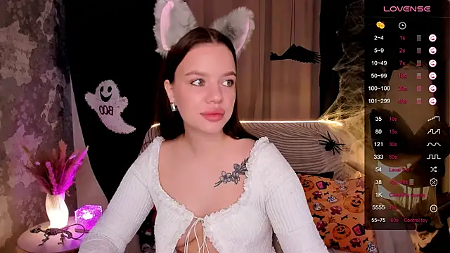 Snapshot of marydreams_ chatting on October 23, 2025, 8:35 am marydreams  online show from October 23, 2025, 8:35 am