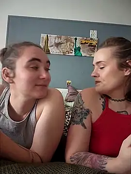 AndHerXO online show from February 20, 2026, 2:19 pm