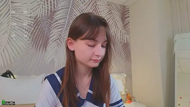 Snapshot of LolaPrise chatting on October 29, 2025, 1:37 am LolaPrise online show from October 29, 2025, 1:37 am