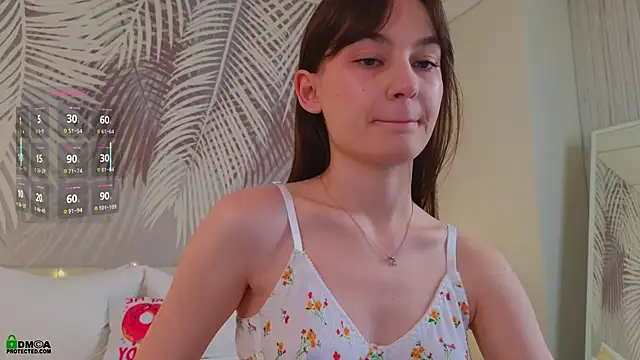 Snapshot of LolaPrise chatting on November 18, 2025, 1:32 am LolaPrise online show from November 18, 2025, 1:32 am