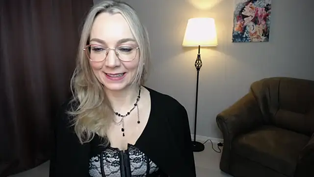 Snapshot of Ava_Elior chatting on November 30, 2025, 6:25 am Ava Elior online show from November 30, 2025, 6:25 am