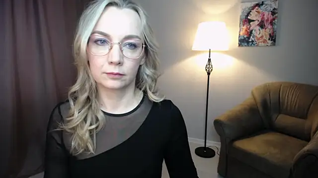 Snapshot of Ava_Elior chatting on February 5, 2026, 11:17 am Ava Elior online show from February 5, 2026, 11:17 am