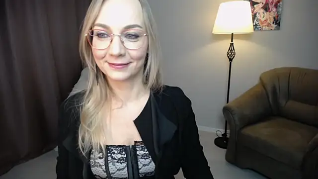 Snapshot of Ava_Elior chatting on October 30, 2025, 9:51 am Ava Elior online show from October 30, 2025, 9:51 am