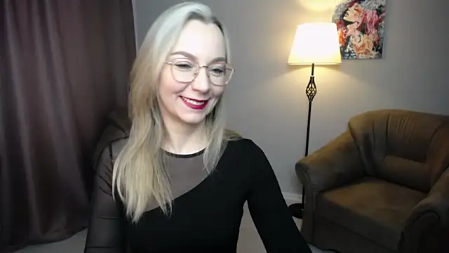 Snapshot of Ava_Elior chatting on February 3, 2026, 11:04 am Ava Elior online show from February 3, 2026, 11:04 am