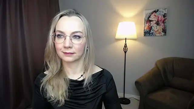 Snapshot of Ava_Elior chatting on January 6, 2026, 11:36 am Ava Elior online show from January 6, 2026, 11:36 am