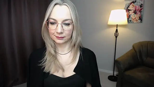 Snapshot of Ava_Elior chatting on November 27, 2025, 9:54 am Ava Elior online show from November 27, 2025, 9:54 am