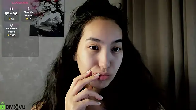 Snapshot of FlirtyAura chatting on November 29, 2025, 3:39 am FlirtyAura online show from November 29, 2025, 3:39 am