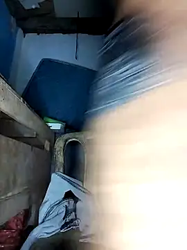 Snapshot of Kesurra chatting on February 2, 2026, 9:52 am Kesurra online show from February 2, 2026, 9:52 am