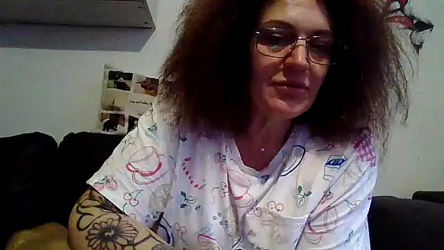 Snapshot of RubyyRosee chatting on May 2, 2026, 5:23 am RubyyRosee online show from May 2, 2026, 5:23 am