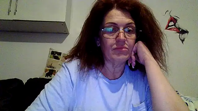 Snapshot of RubyyRosee chatting on May 5, 2026, 5:43 am RubyyRosee online show from May 5, 2026, 5:43 am
