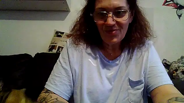 Snapshot of RubyyRosee chatting on May 16, 2026, 5:39 am RubyyRosee online show from May 16, 2026, 5:39 am