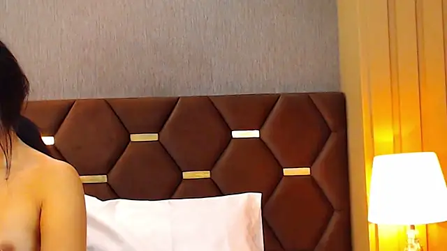 Snapshot of MelodyCarsson chatting on November 22, 2025, 12:04 pm MelodyCarsson online show from November 22, 2025, 12:04 pm