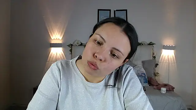 Snapshot of Megan_05_ chatting on October 4, 2025, 5:58 pm Megan 05 online show from October 4, 2025, 5:58 pm