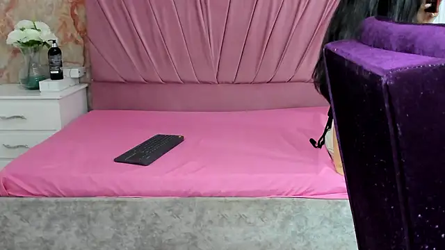 Snapshot of KatySweetas chatting on February 6, 2026, 1:29 pm KatySweetas online show from February 6, 2026, 1:29 pm