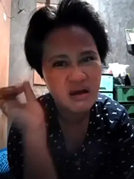 Snapshot of Marianne9822 chatting on November 28, 2025, 3:23 pm Marianne9822 online show from November 28, 2025, 3:23 pm