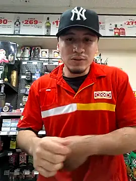 xXYisXx online show from June 23, 2026, 4:10 am
