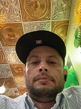 Carlosmauricio123 online show from March 22, 2026, 2:04 am