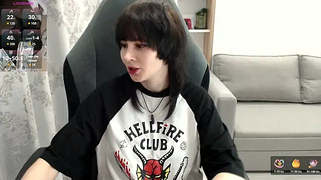 Snapshot of MistyDark chatting on November 7, 2025, 8:46 pm MistyDark online show from November 7, 2025, 8:46 pm