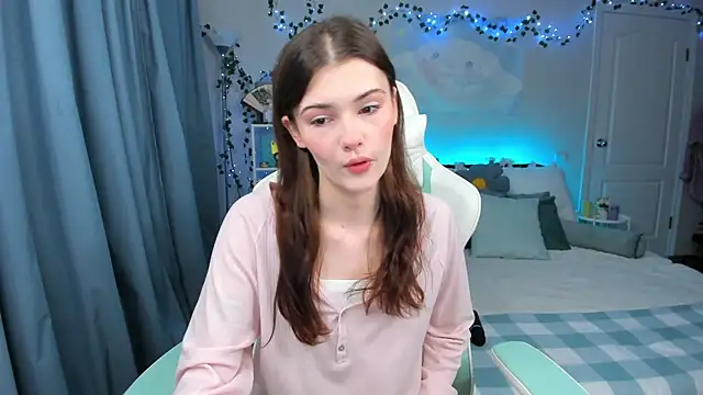 Snapshot of Zoe_Vee chatting on October 23, 2025, 3:27 am Zoe Vee online show from October 23, 2025, 3:27 am