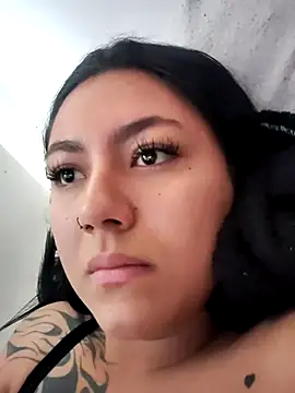 Megara 25 online show from November 8, 2025, 2:09 pm