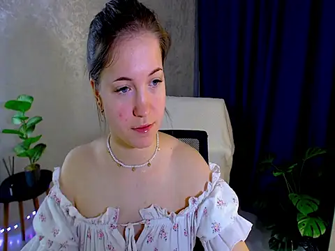 Snapshot of arlana_klart chatting on November 16, 2025, 2:05 am arlana klart online show from November 16, 2025, 2:05 am