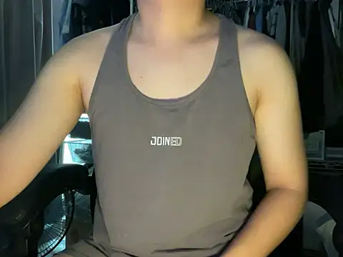 Snapshot of Ccchgytgf chatting on May 11, 2026, 4:58 am Ccchgytgf online show from May 11, 2026, 4:58 am