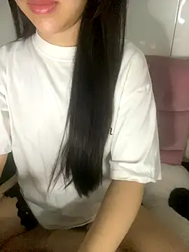 RubyBerry online show from December 3, 2025, 3:55 pm