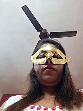 SIMIHOT online show from February 11, 2026, 8:14 am