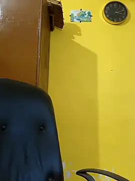 Sonalihot  online show from October 25, 2025, 9:41 am