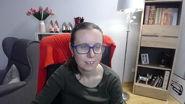 Snapshot of sweetxLizzy chatting on November 25, 2025, 5:41 am sweetxLizzy online show from November 25, 2025, 5:41 am