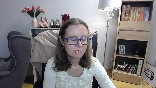 Snapshot of sweetxLizzy chatting on November 19, 2025, 5:29 am sweetxLizzy online show from November 19, 2025, 5:29 am