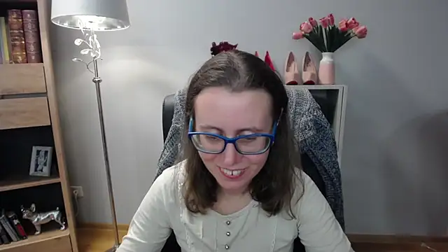 sweetxLizzy online show from December 22, 2025, 5:29 am