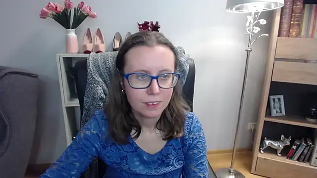 Snapshot of sweetxLizzy chatting on December 3, 2025, 5:41 am sweetxLizzy online show from December 3, 2025, 5:41 am