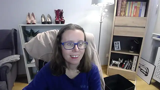 Snapshot of sweetxLizzy chatting on October 27, 2025, 5:30 am sweetxLizzy online show from October 27, 2025, 5:30 am